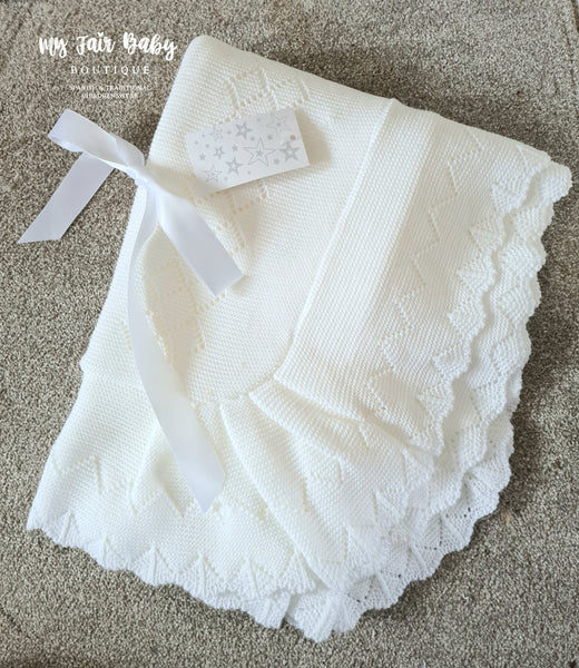 Spanish Style Large Baby Bow Blanket - White