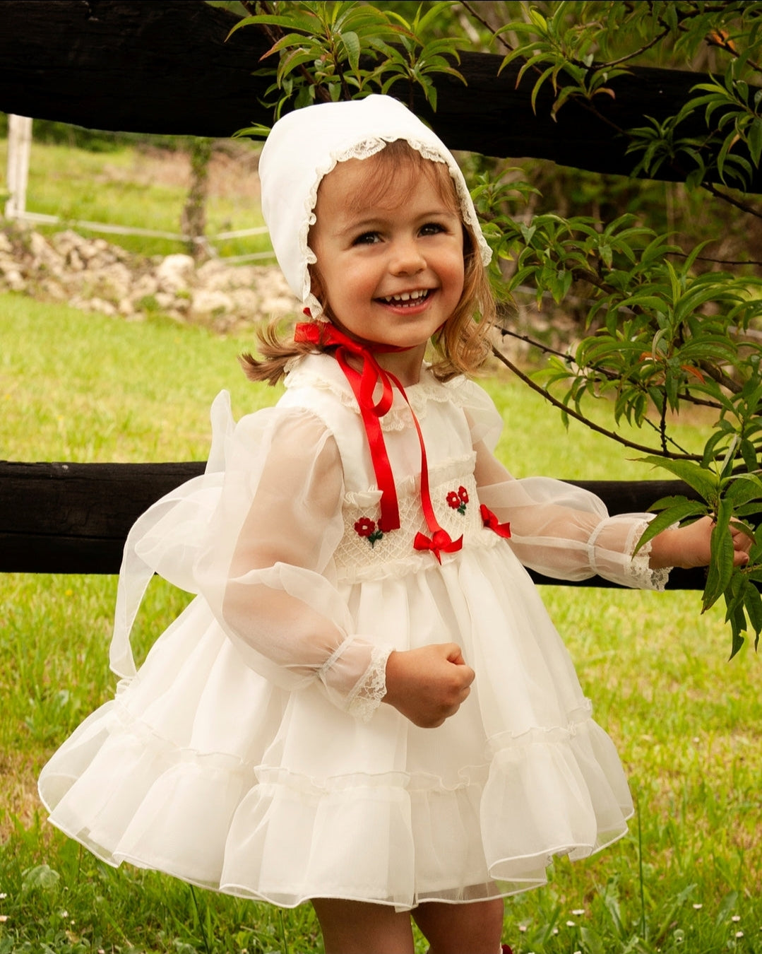 Sonata Infantil White & Red Organza Smocked Puffball Dress - 3y IN STOCK NOW